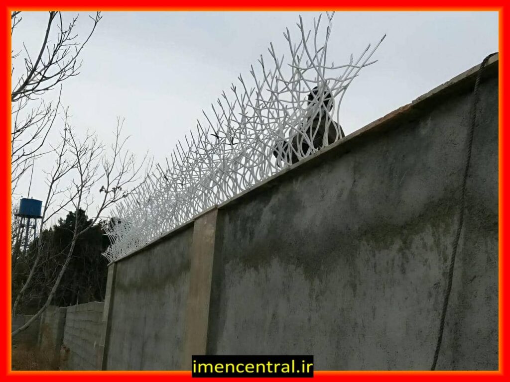 نرده شاخ گوزنی: ترکیبی از زیبایی و امنیت برای دیوارها و پنجره‌ها