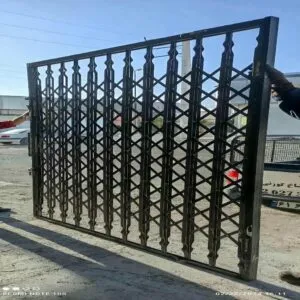 راهنمای جامع خرید درب آکاردئونی ضد سرقت برای درب آپارتمان