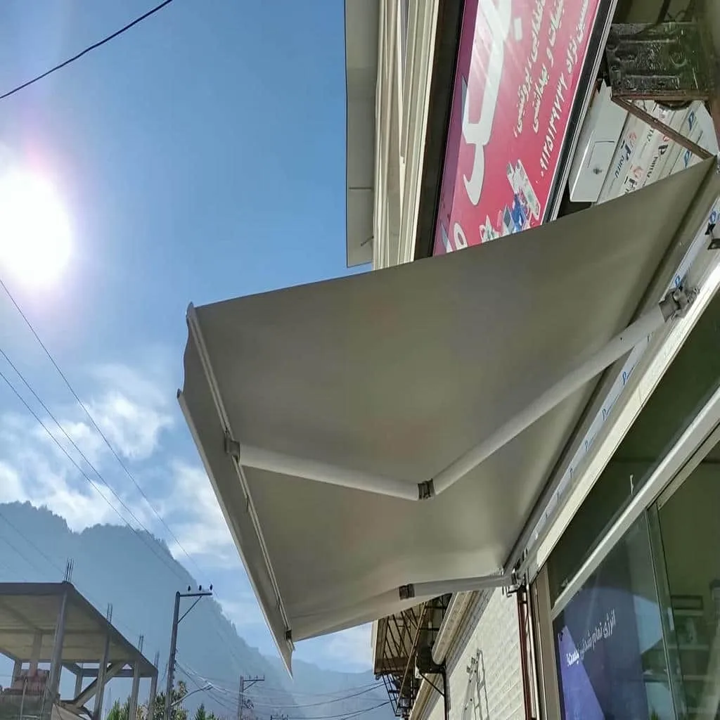 سایبان&zwnj; برقی بازویی