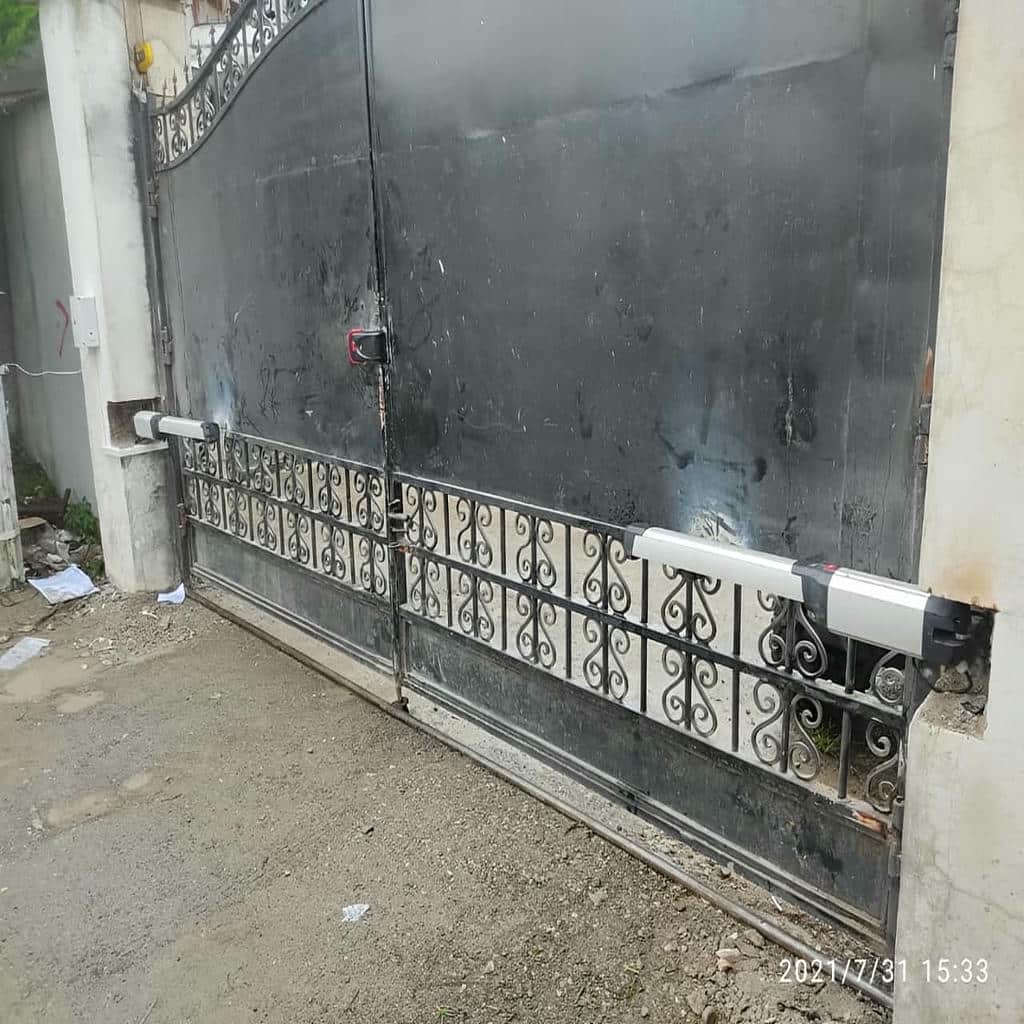 نصب جک درب پارکینگی مدار فرمان در کمال شهر
