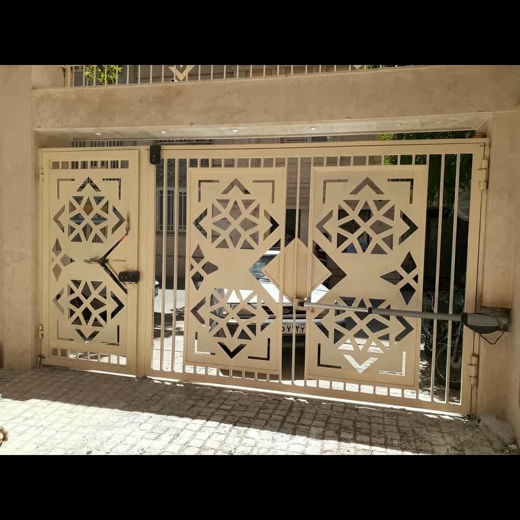 نصب جک درب پارکینگی مدار فرمان در محمدشهر