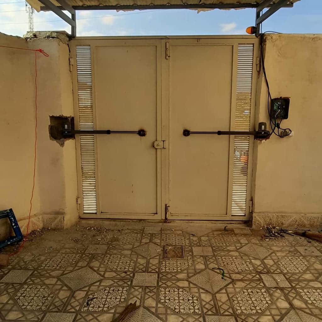 خرید جک درب پارکینگی بدنه تقویت شده در چابهار