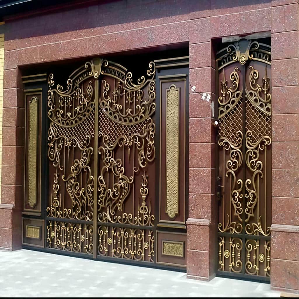 خرید درب حیاط فرفورژه کلاسیک در آبادان
