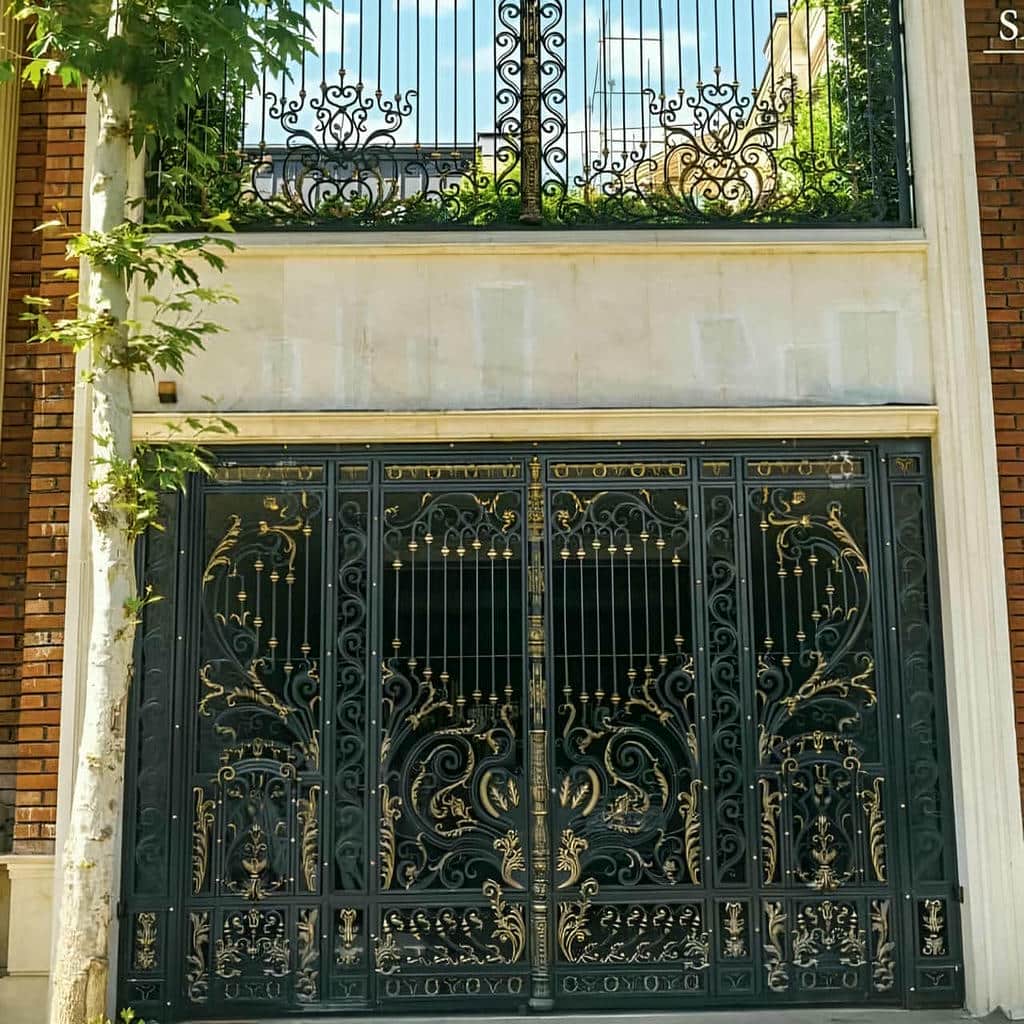 نصب درب حیاط ویلایی در آبسرد