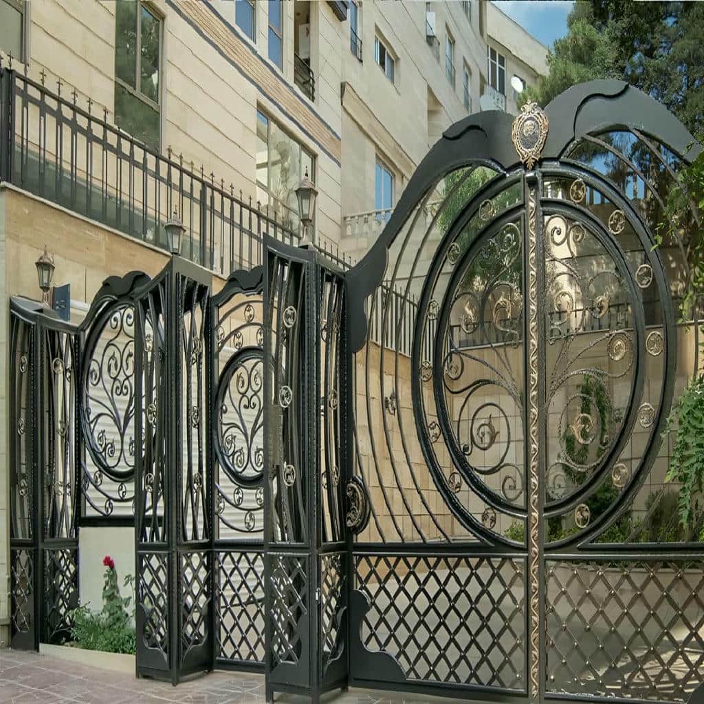 قیمت درب حیاط فرفورژه در هشتگرد