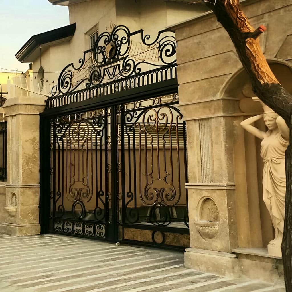 نصب درب حیاط ویلایی در نوشهر
