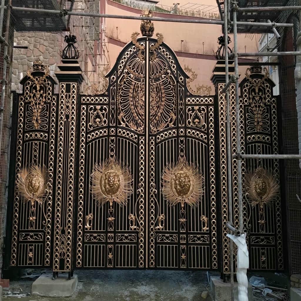 قیمت درب حیاط یراق صنعتی در یزد