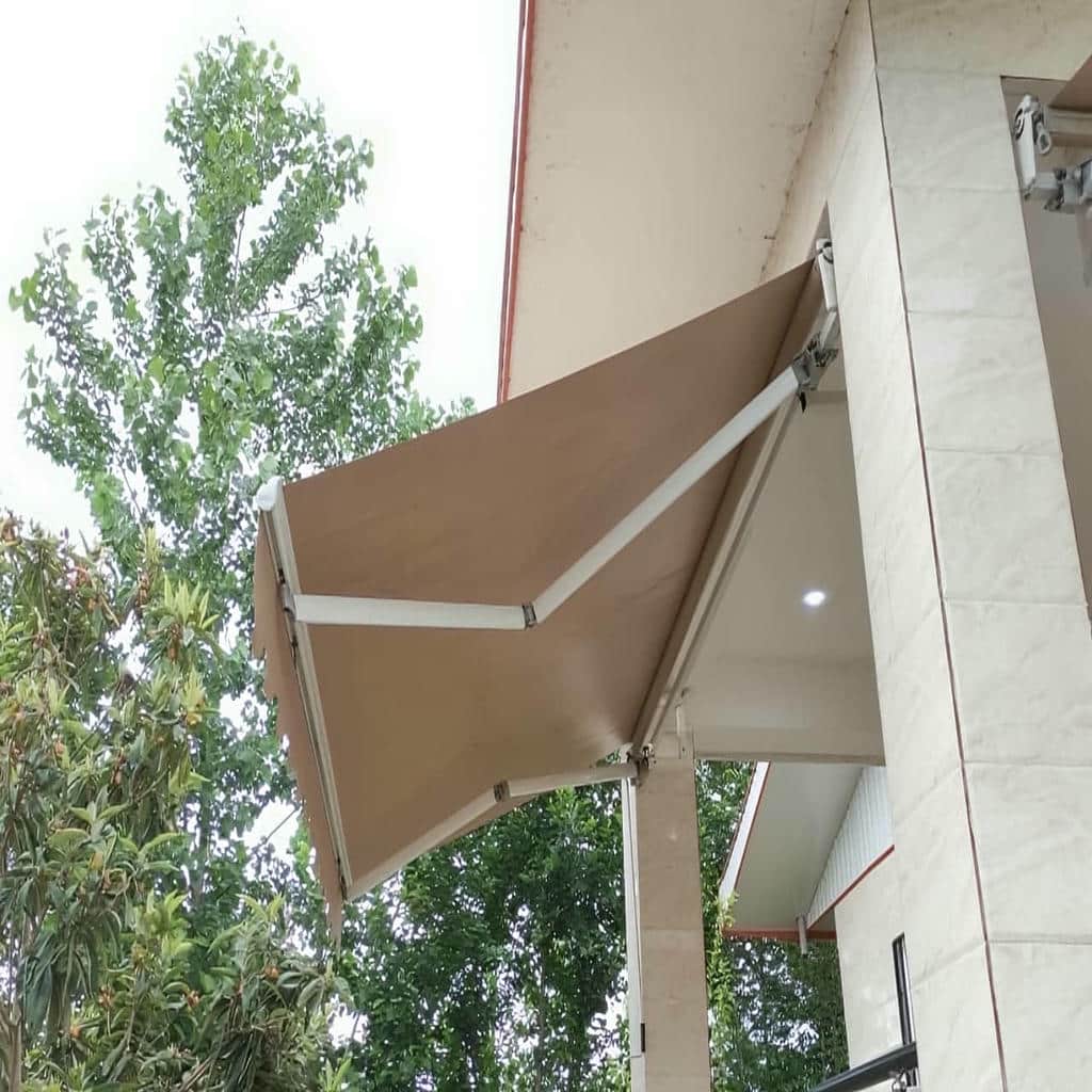 قیمت سایبان برقی پارکینگ مسقف در مریوان
