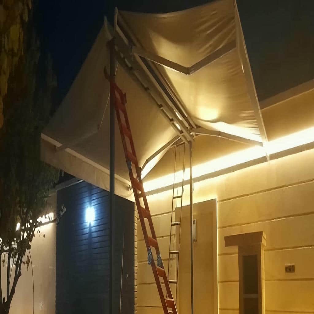 فروش سایبان برقی مغازه در ارومیه