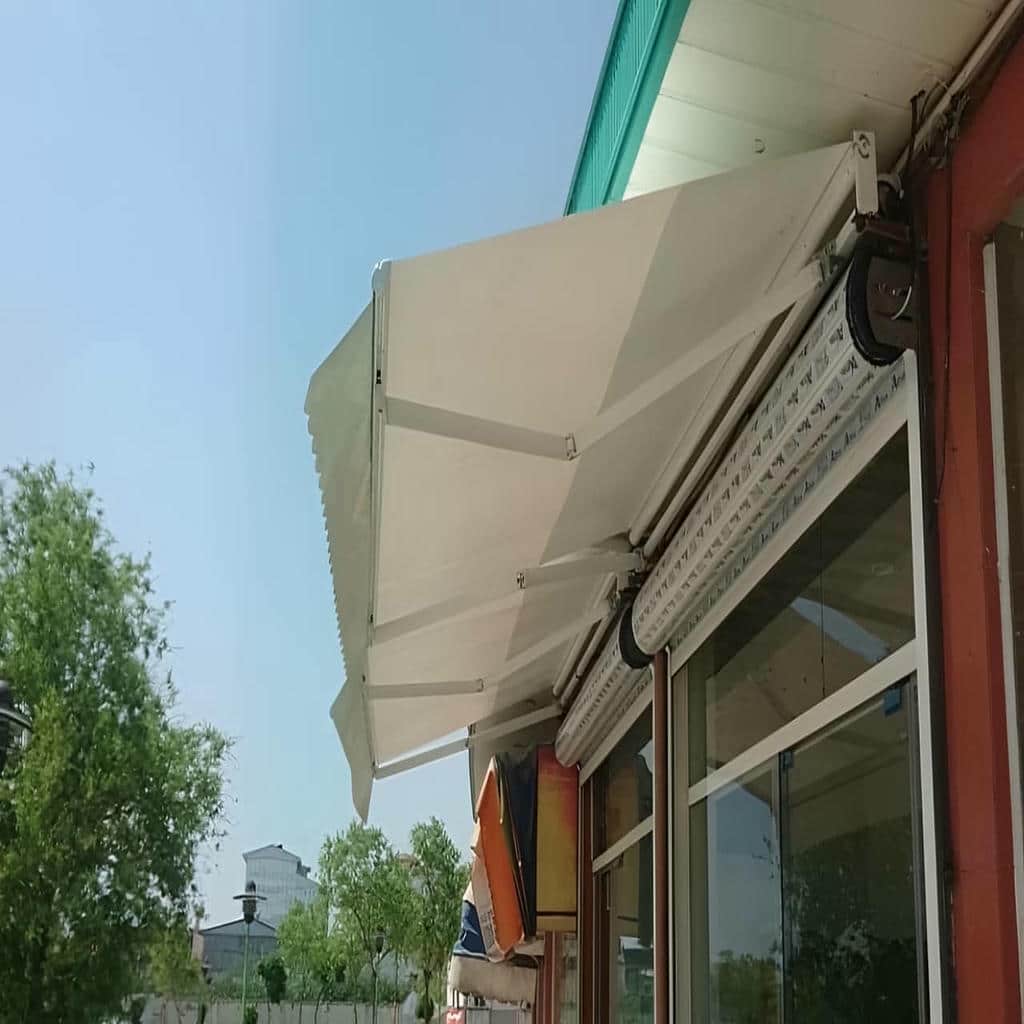کارخانه سایبان برقی سازه مقاوم در کردان