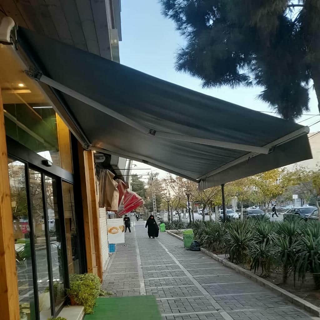 خرید سایبان برقی بازویی در قائمشهر