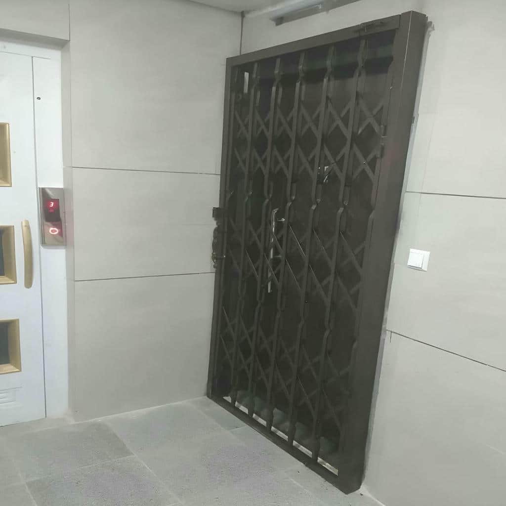 فروش درب آکاردئونی تمام گل در ارومیه