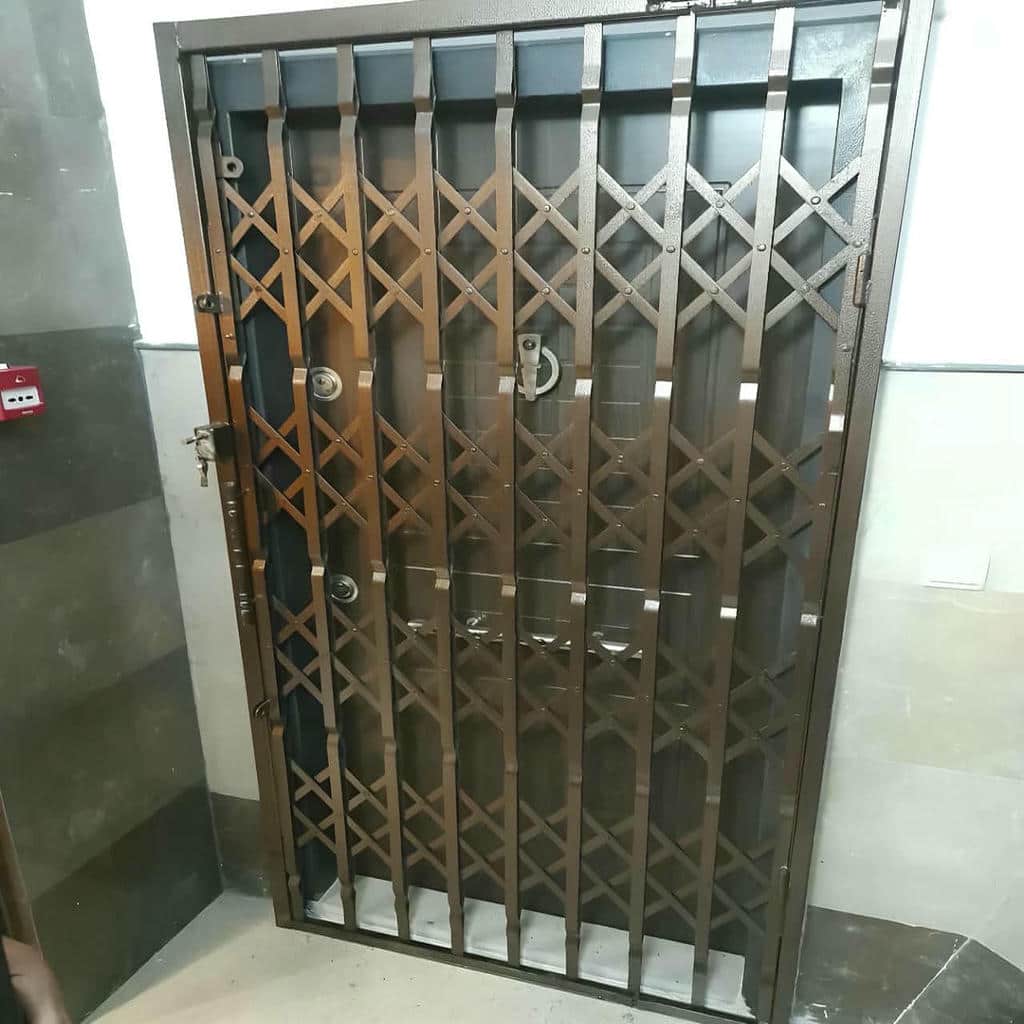 قیمت درب آکاردئونی سه گل در کمال شهر