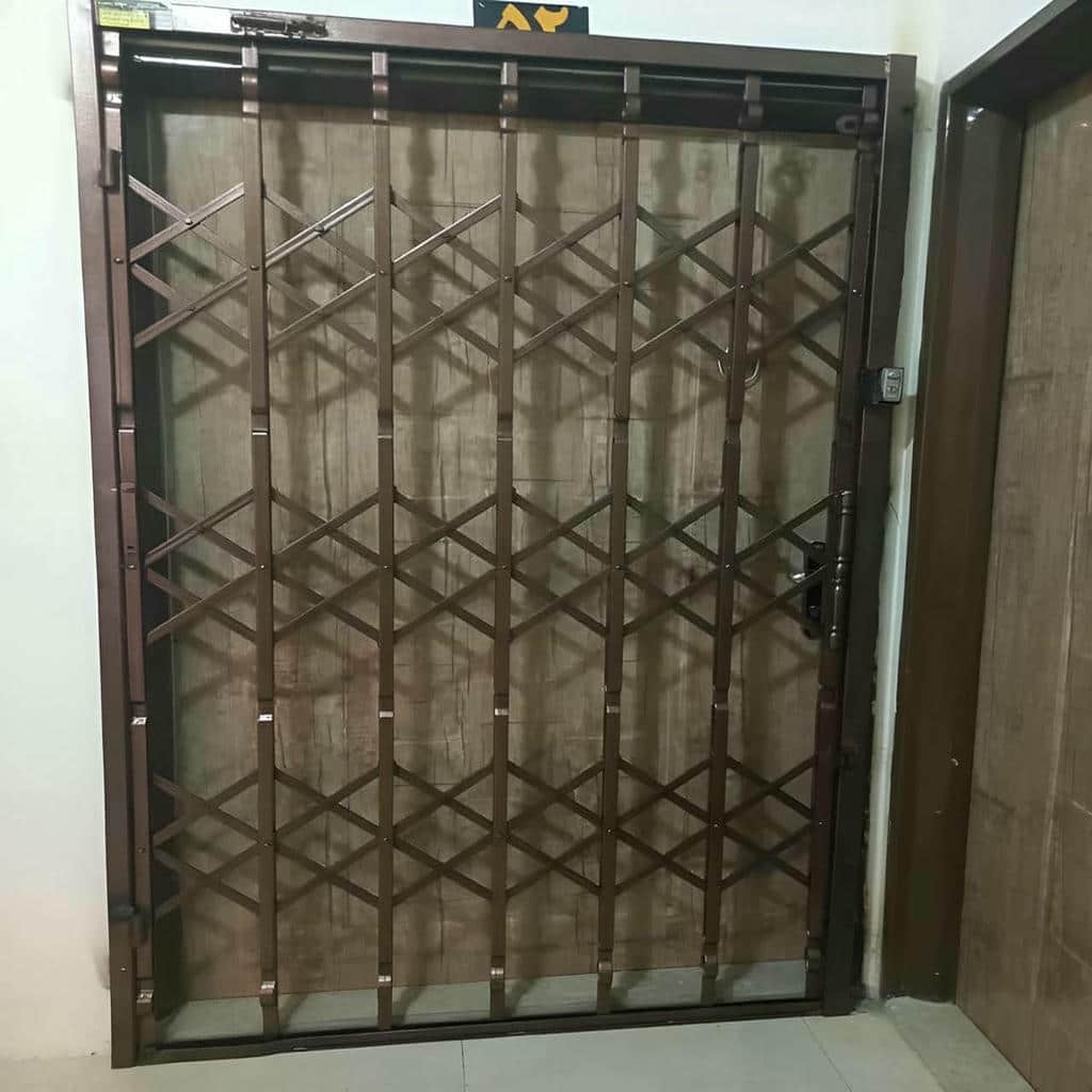 قیمت درب آکاردئونی سه گل در سقز