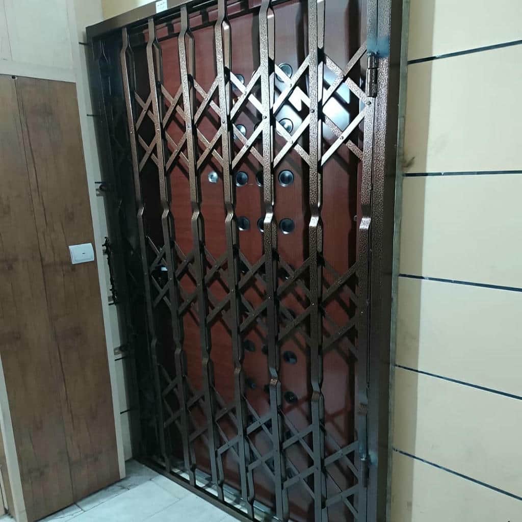 خرید درب آکاردئونی تسمه تقویت‌شده در پرند