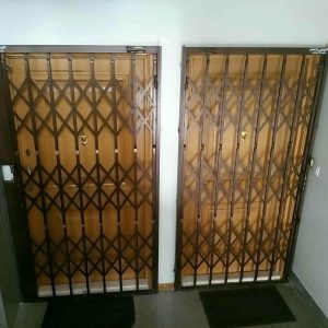 درب آکاردئونی در دماوند