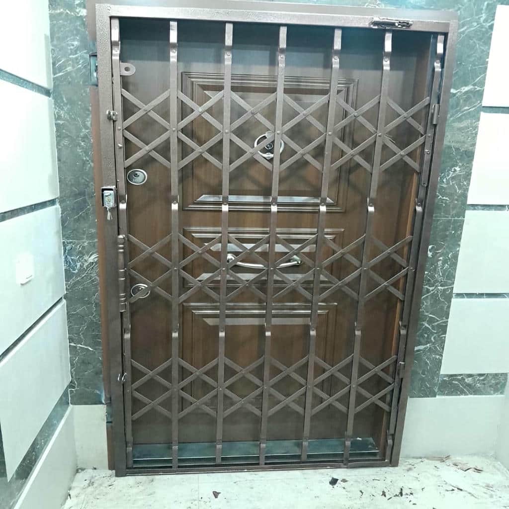 فروش درب آکاردئونی تمام گل در محمودآباد