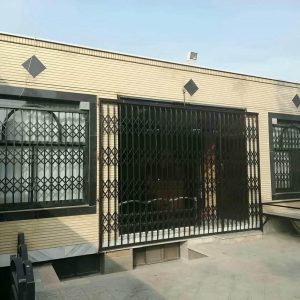 درب آکاردئونی در استان گیلان