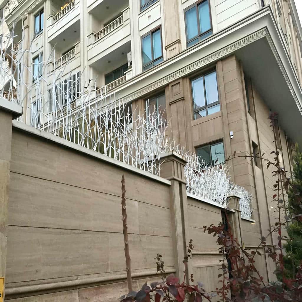 خرید حفاظ شاخ گوزنی ویلایی در قم