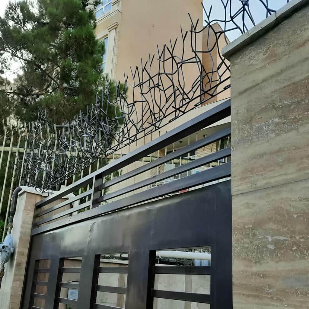 کارخانه حفاظ شاخ گوزنی نوک تیز در مریوان