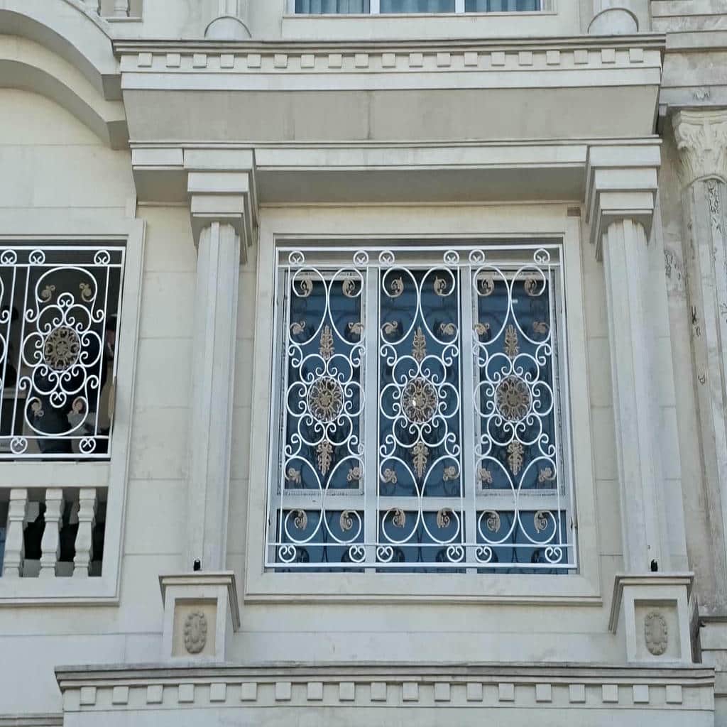 نصب حفاظ پنجره ساده در گنبدکاووس