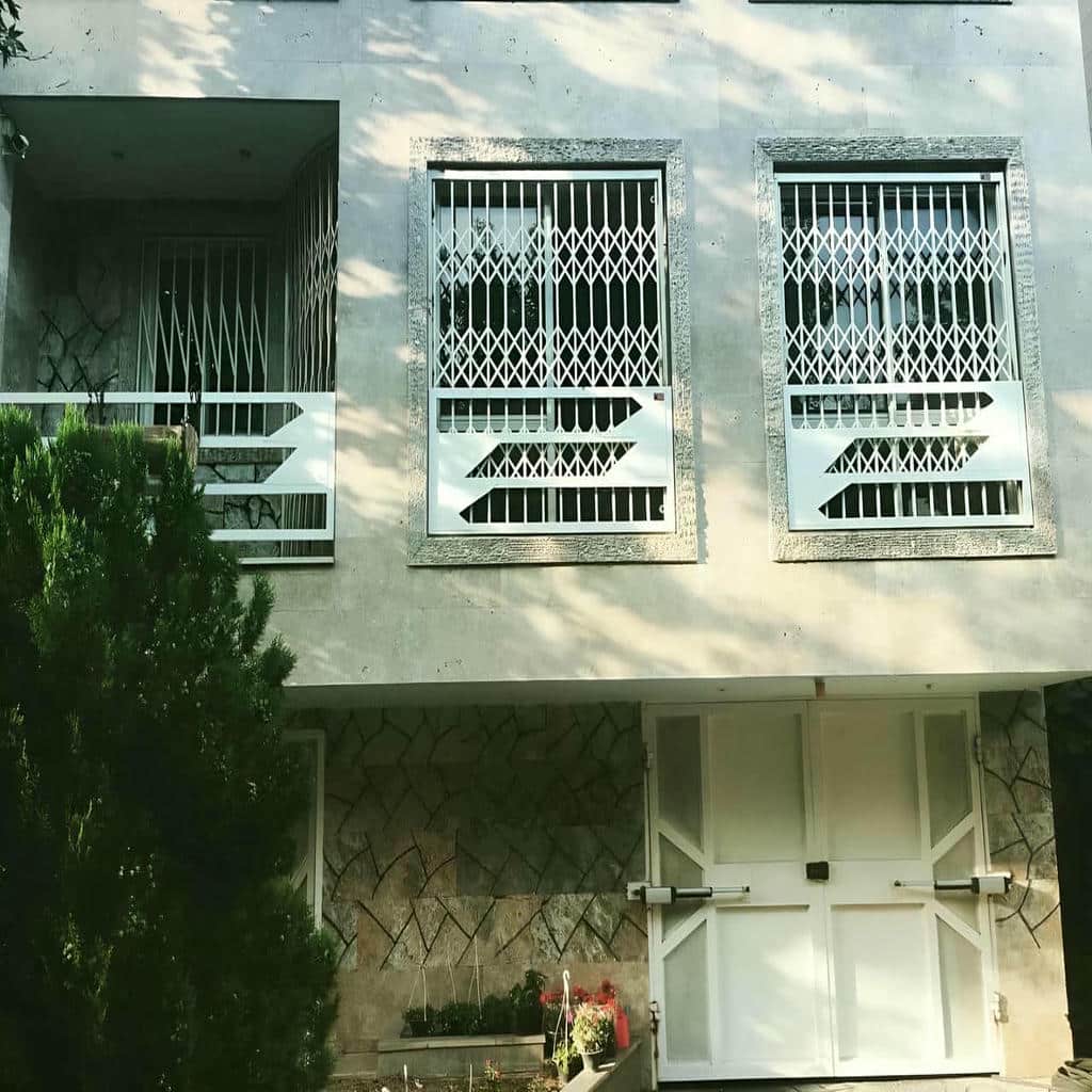 نصب حفاظ پنجره ساده آهنی در یاسوج