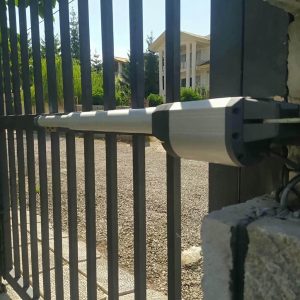 جک درب پارکینگی در استان گلستان