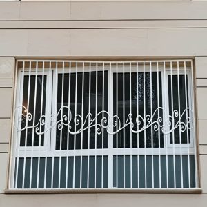 حفاظ پنجره در شهرکرد