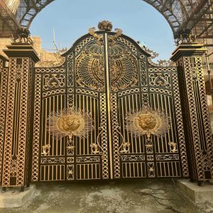 درب حیاط در عظیمیه کرج