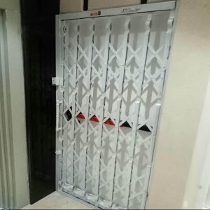 انتخاب قفل مناسب برای درب آکاردئونی ایمن