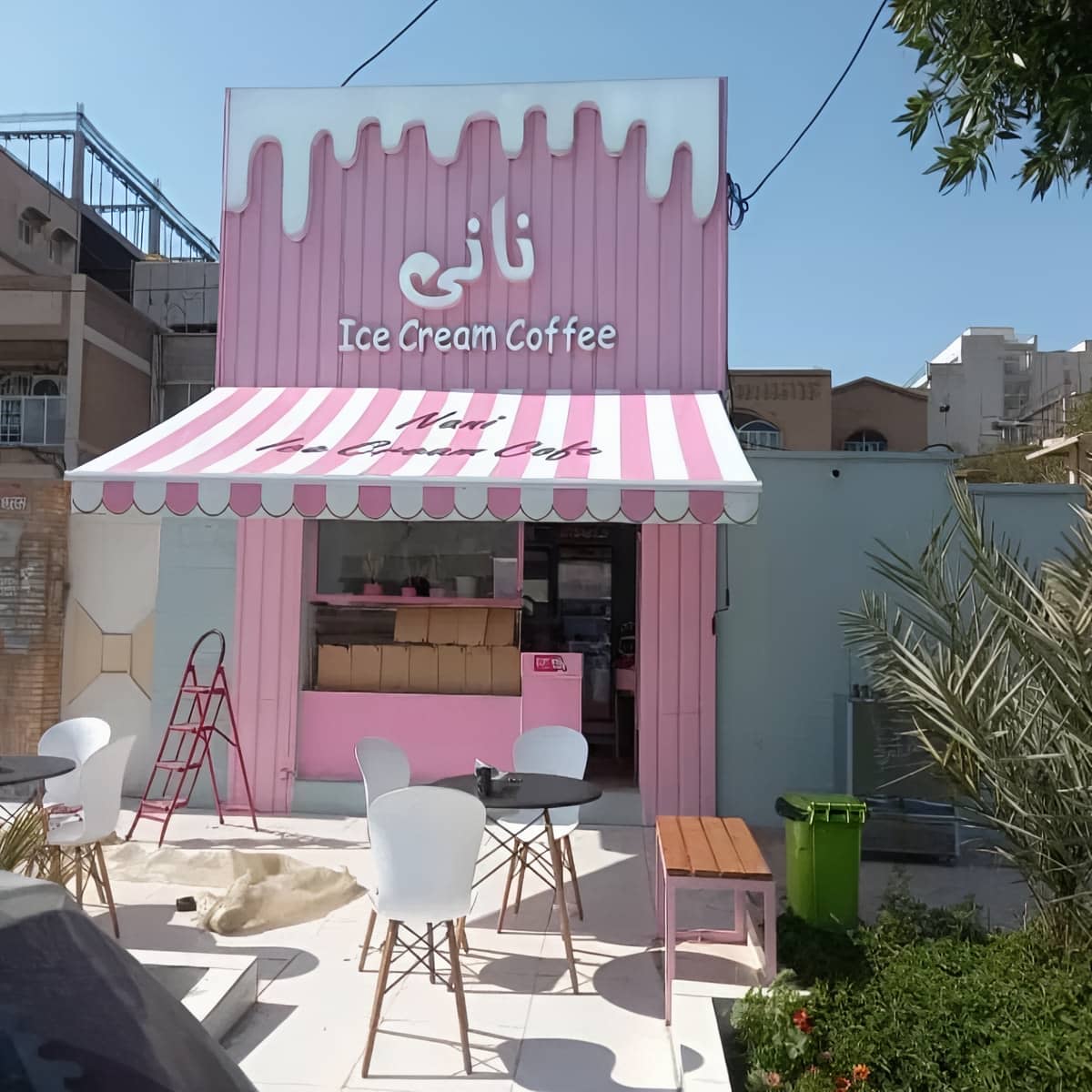 سایبان برقی جمع شونده حیاط با پوشش ضد باران سایبان برقی جمع شونده حیاط با پوشش ضد باران