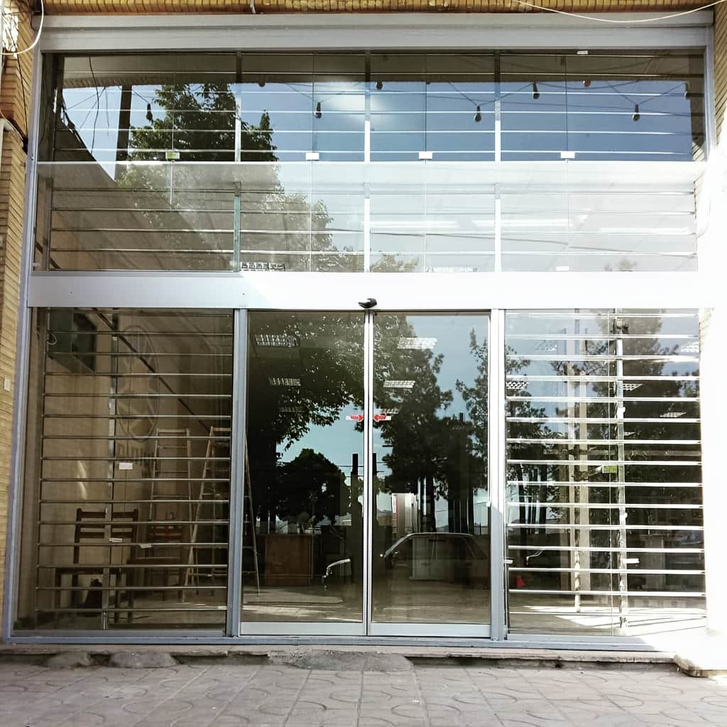 ساخت درب اتوماتیک شیشه ای با باتری پشتیبان