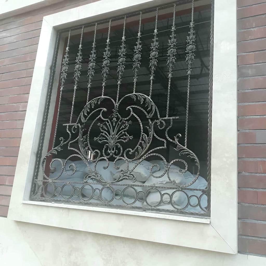 مقایسه حفاظ پنجره بازشو و ثابت برای انتخاب مناسب
