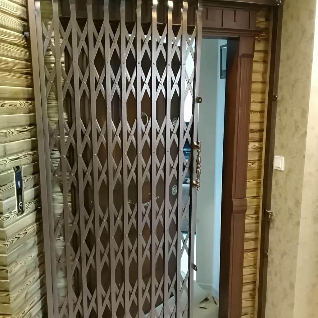 ساخت درب آکاردئونی قفل مخفی کتابی برای دهانه خاص