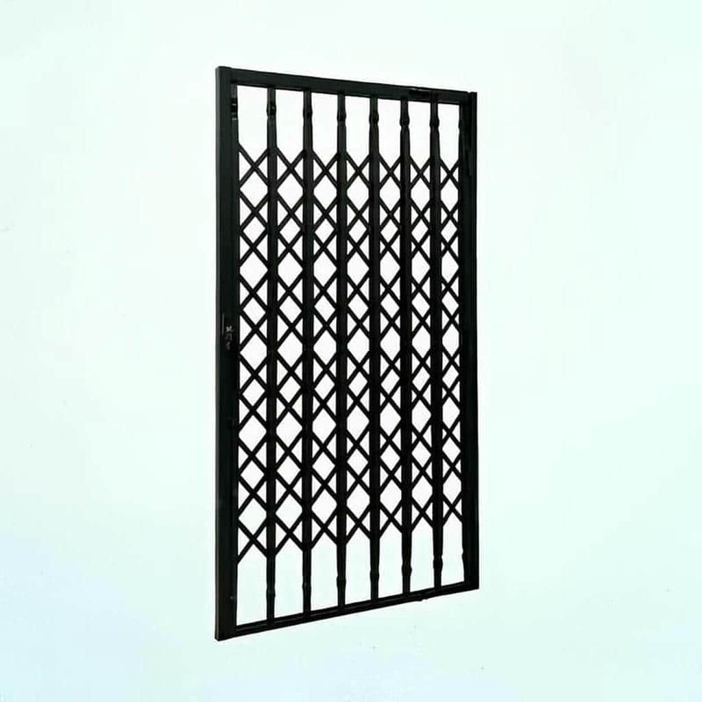 اجرای حفاظ آکاردئونی کم جا راهرو برای مسیر کم‌عرض