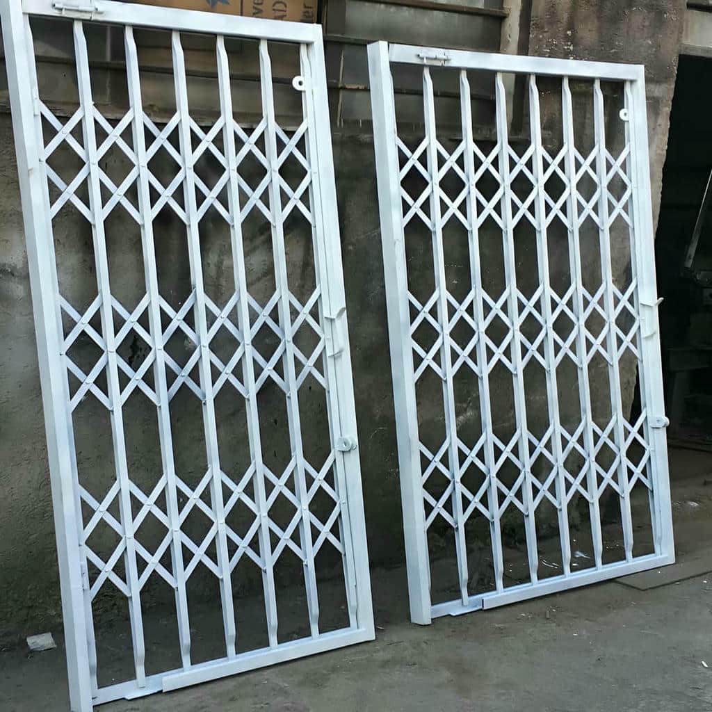 8 نمونه درب آکاردئونی ضد سرقت آپارتمان