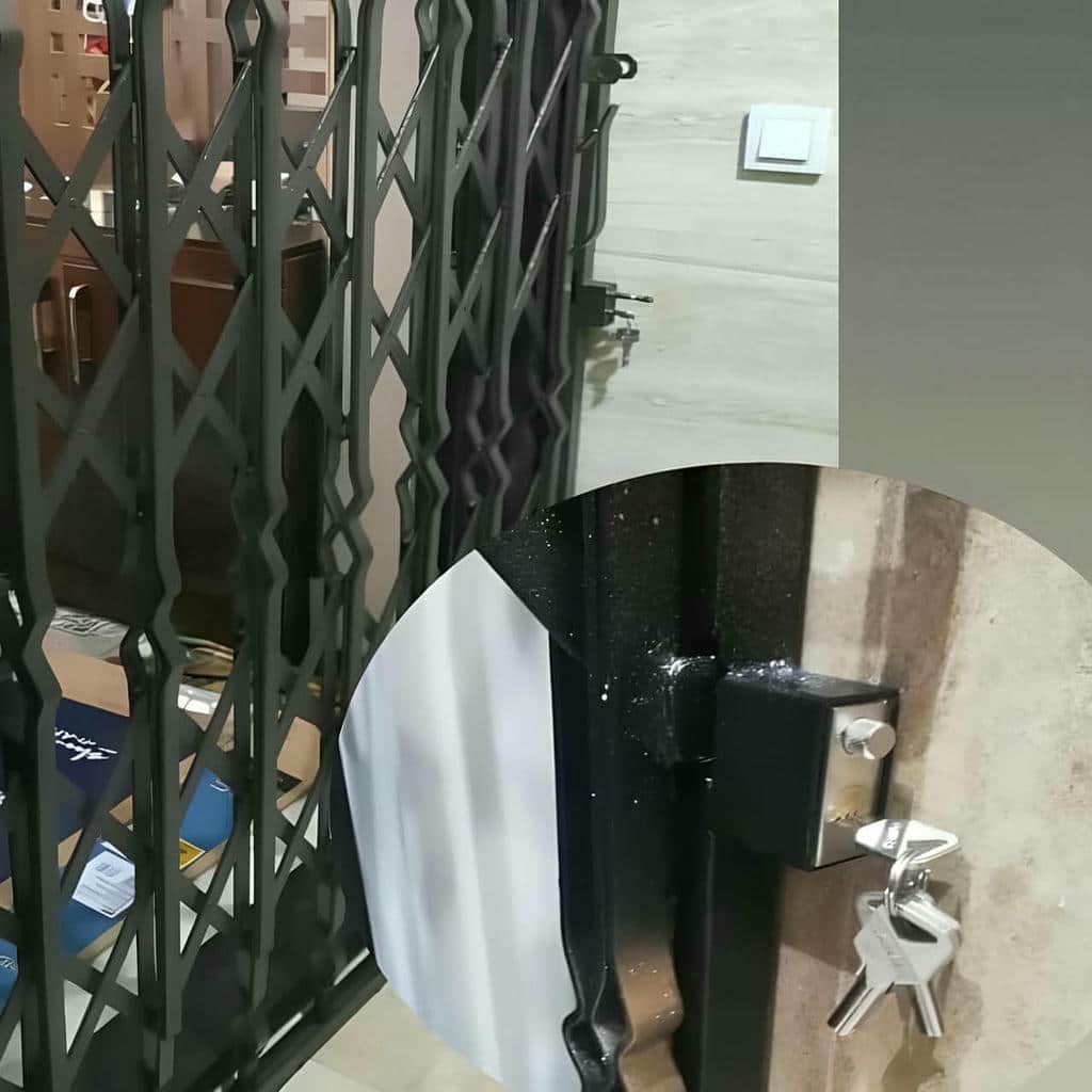 خرید درب ریلی آکاردئونی کم جا با بررسی مسیر ریل
