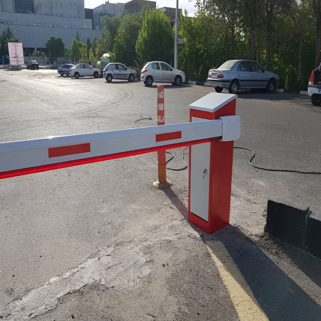 نصب راهبند بازویی LED دار شبانه با بدنه فلزی مقاوم