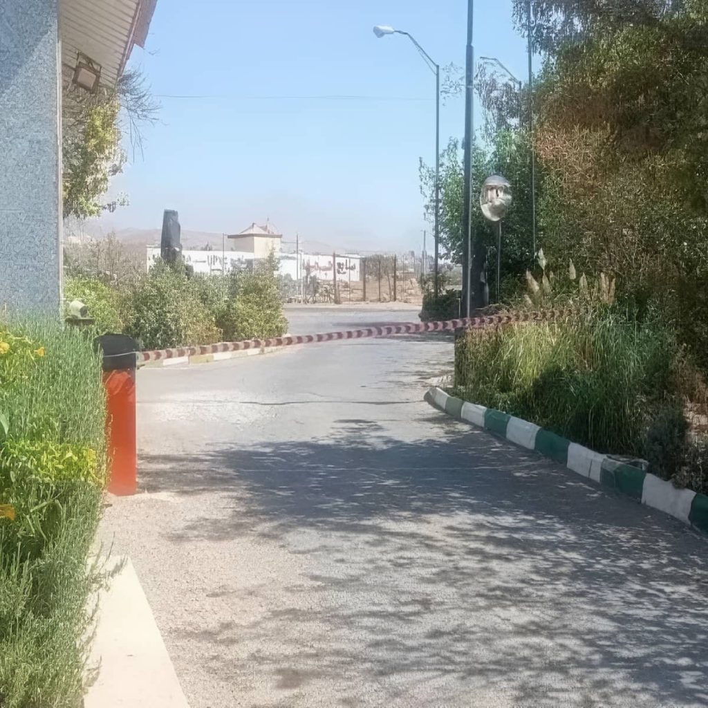 سفارش فتوسل راهبند ایمنی خودرو با بررسی عرض دهانه