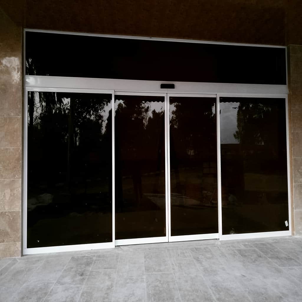 فروش درب اتوماتیک شیشه ای اداری کارتخوان برای فضای سازمانی