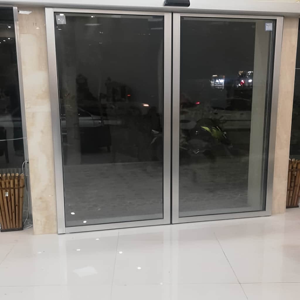 درب اتوماتیک شیشه ای هتل لابی فریم لس برای نمای شفاف