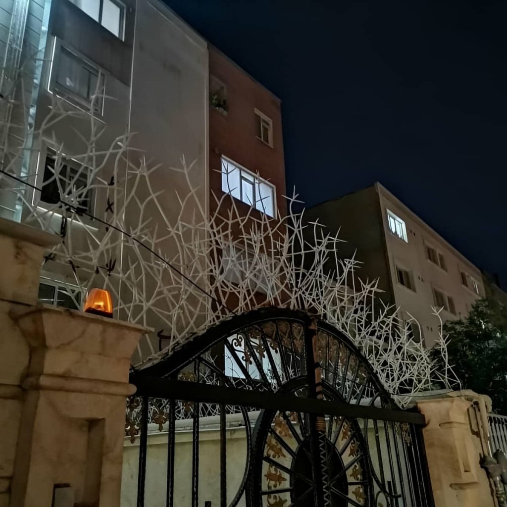 سفارش حفاظ دیوار رنگ کوره ای بر اساس شرایط واقعی پروژه