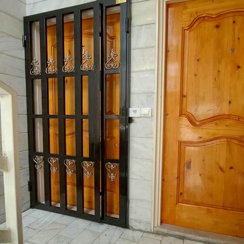 سفارش حفاظ درب ضد سرقت فلزی با قفل ایمن
