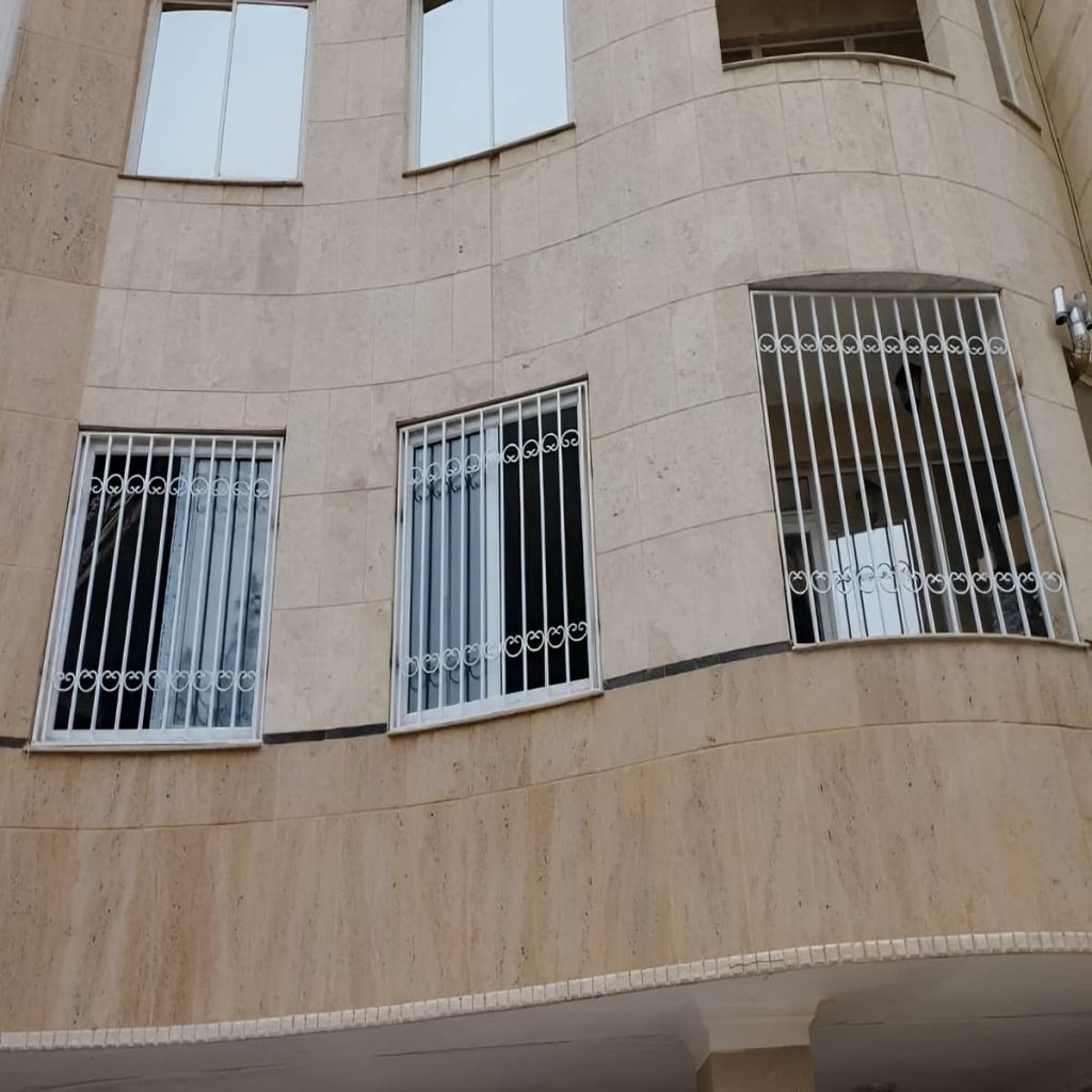 خرید حفاظ پنجره دوجداره ضد سرقت با بررسی محل نصب