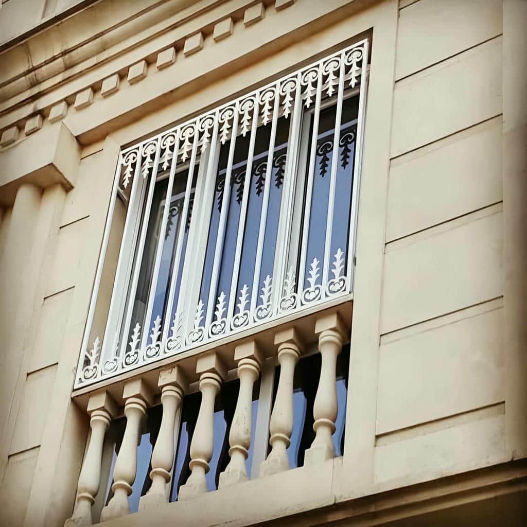 خرید حفاظ پنجره شیک قاب دار با بررسی