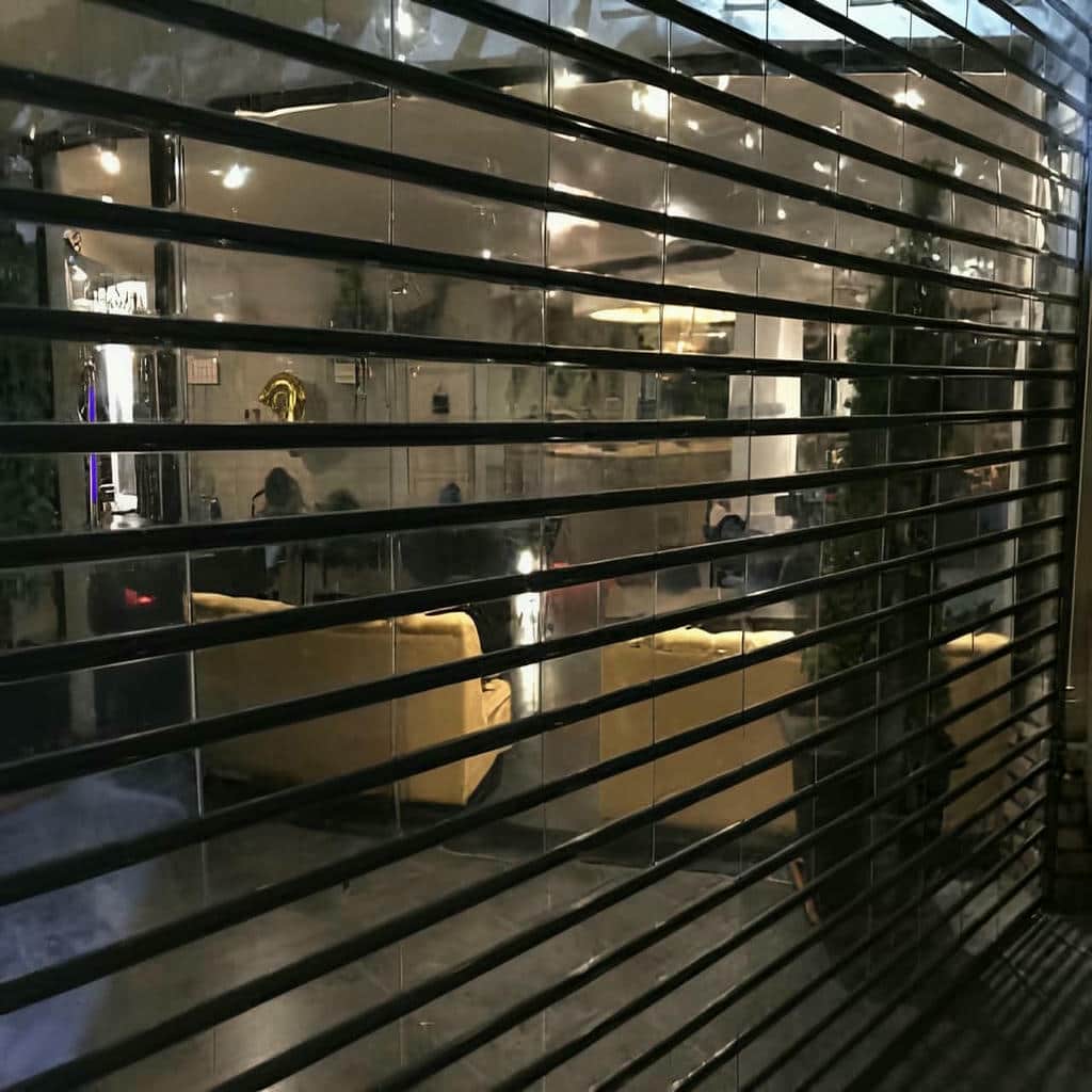 ساخت کرکره برقی مدرن نمای تجاری برای دهانه عریض
