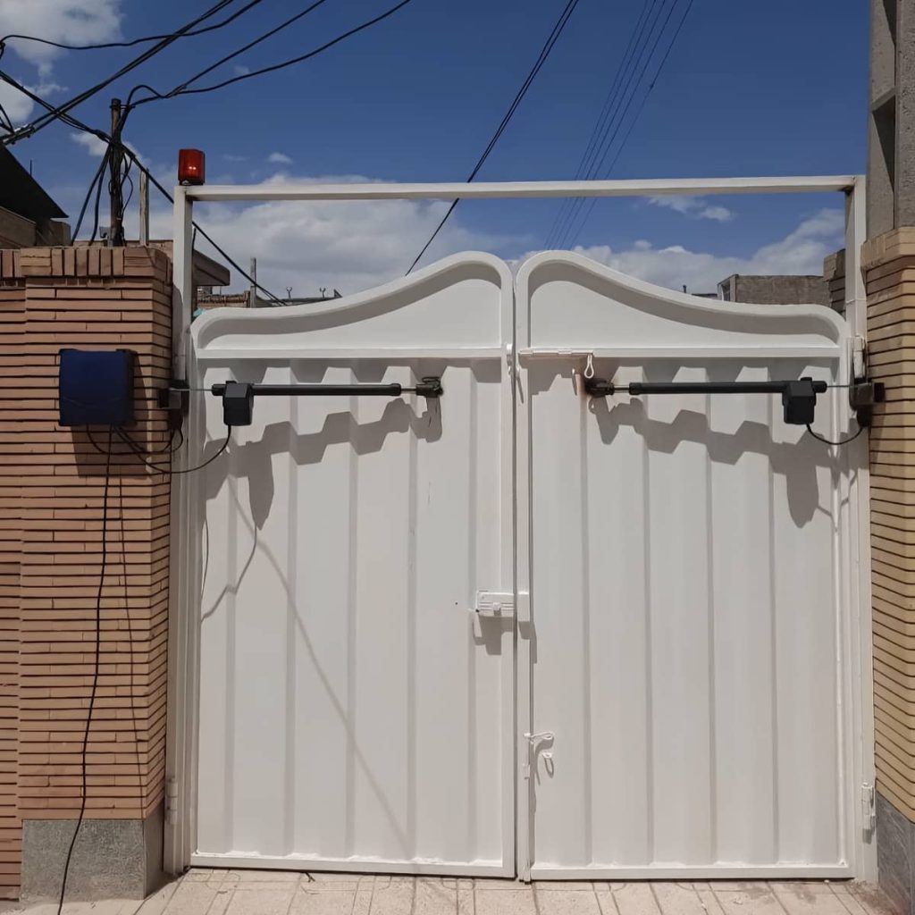 جک درب دو لنگه لولایی برای پروژه ورودی پارکینگ