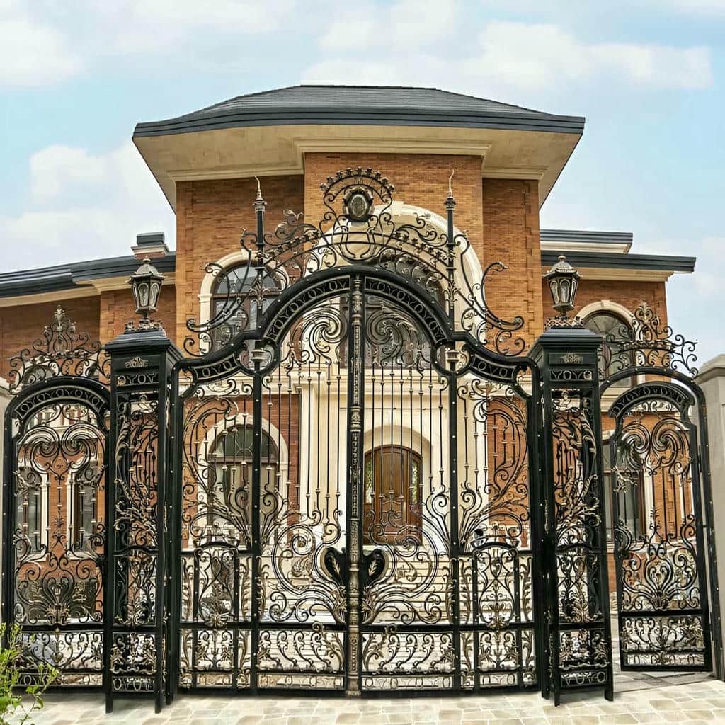 14 طرح درب پارکینگ کشویی محوطه