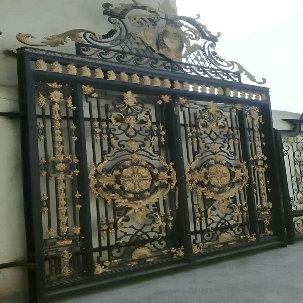 نصب درب آهنی ساده قاب دار با چهارچوب تراز