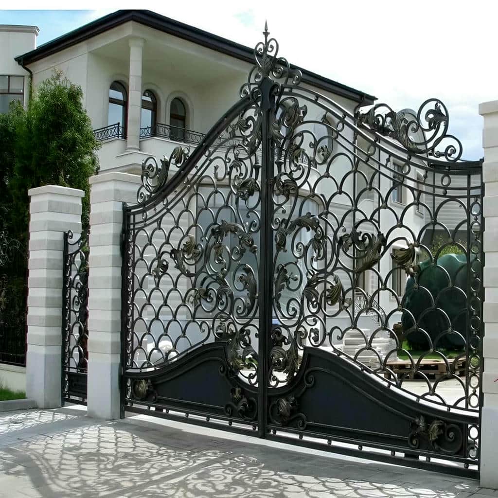 درب پارکینگ دو لنگه عریض مناسب پروژه با دهانه پهن